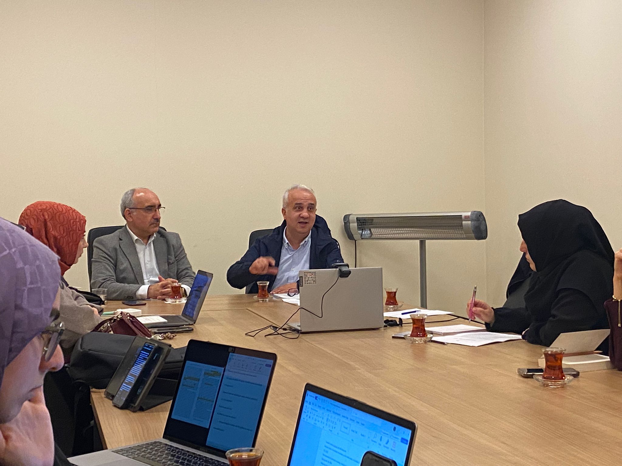 üçüncü seminer-2.jpeg (351 KB)