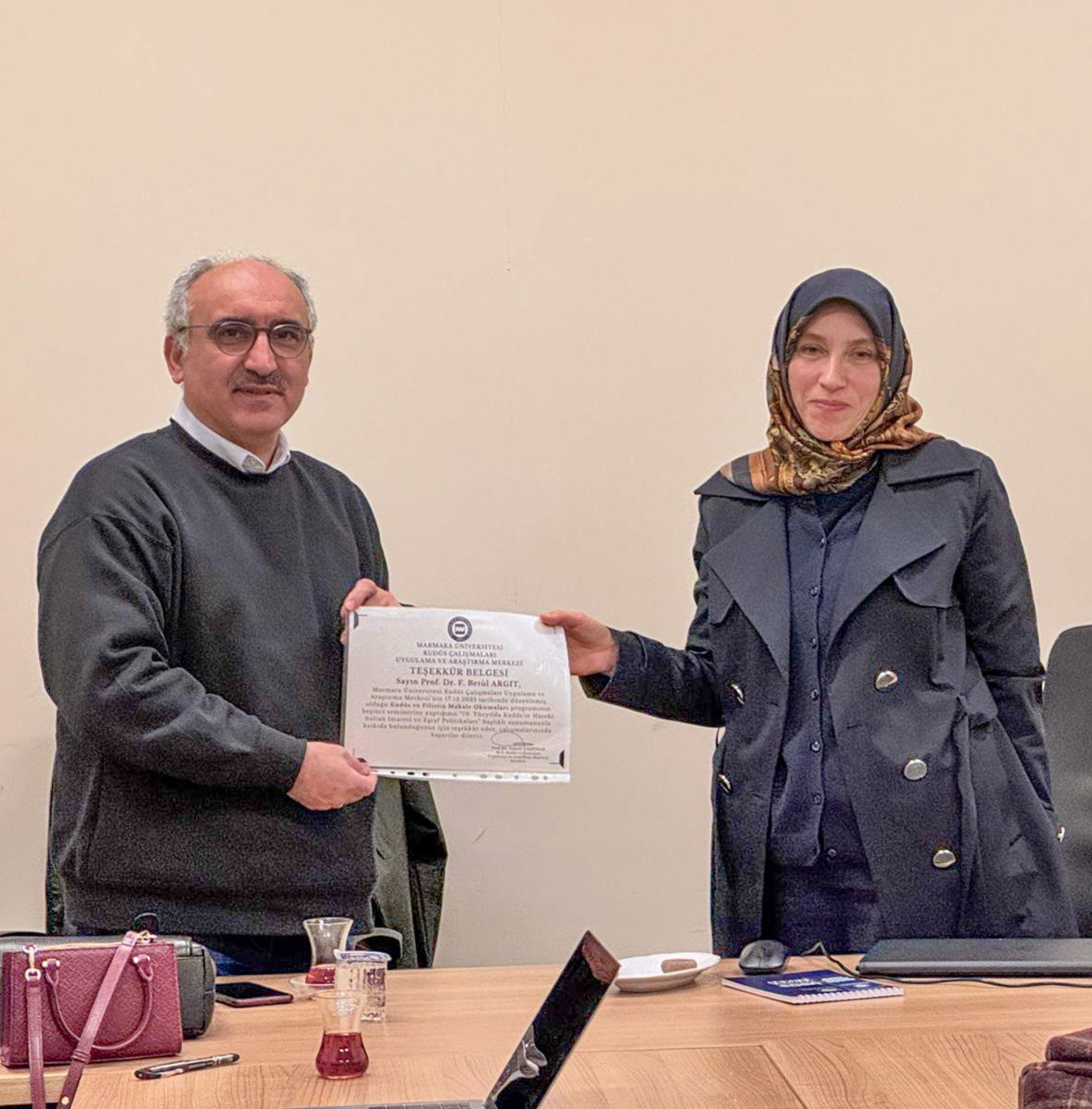 beşinci seminer-1.jpg (233 KB)